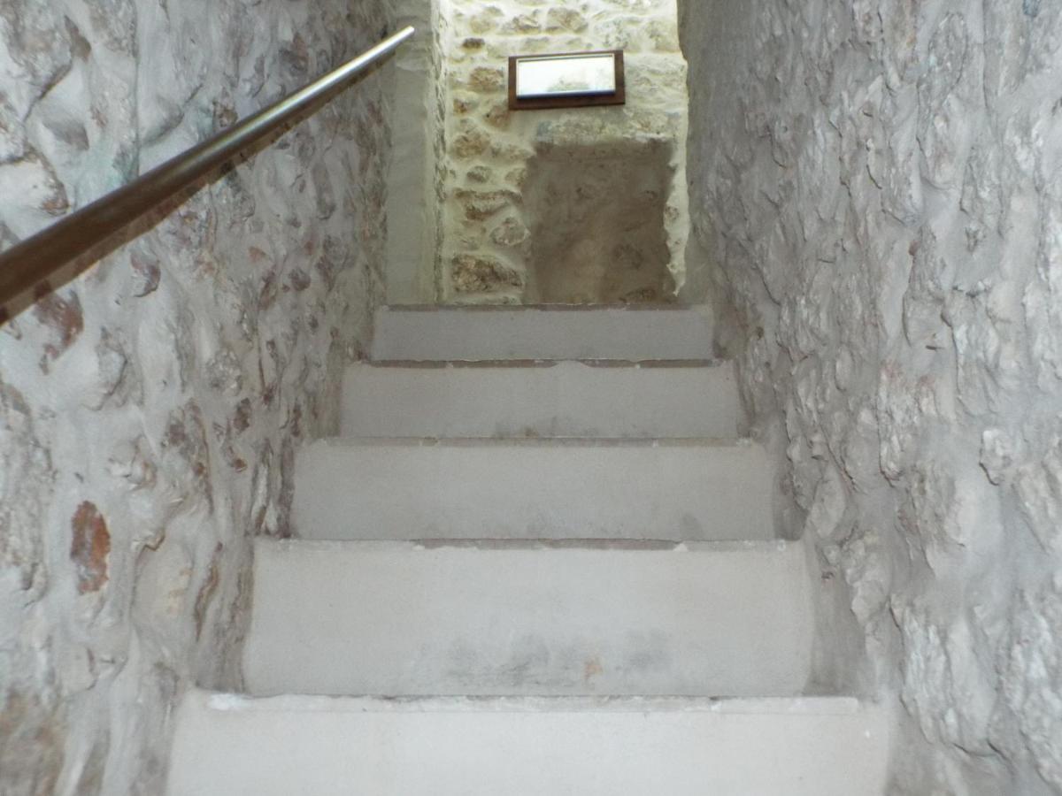 אוסטוני Elda Guest House מראה חיצוני תמונה